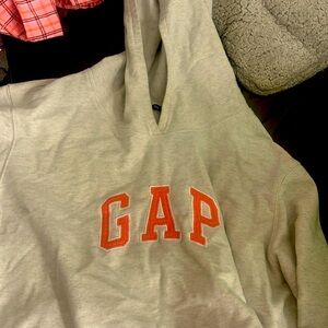 GAP HOODIE